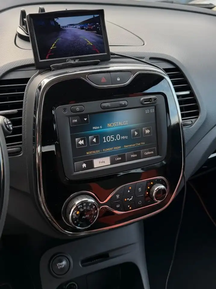 Renault Captur — photo 8