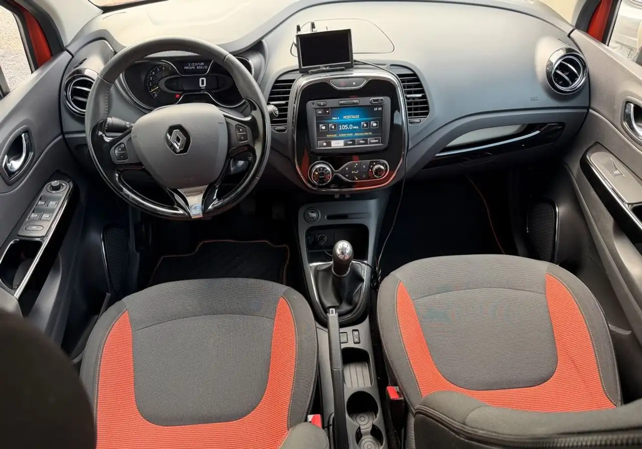 Renault Captur — photo 5