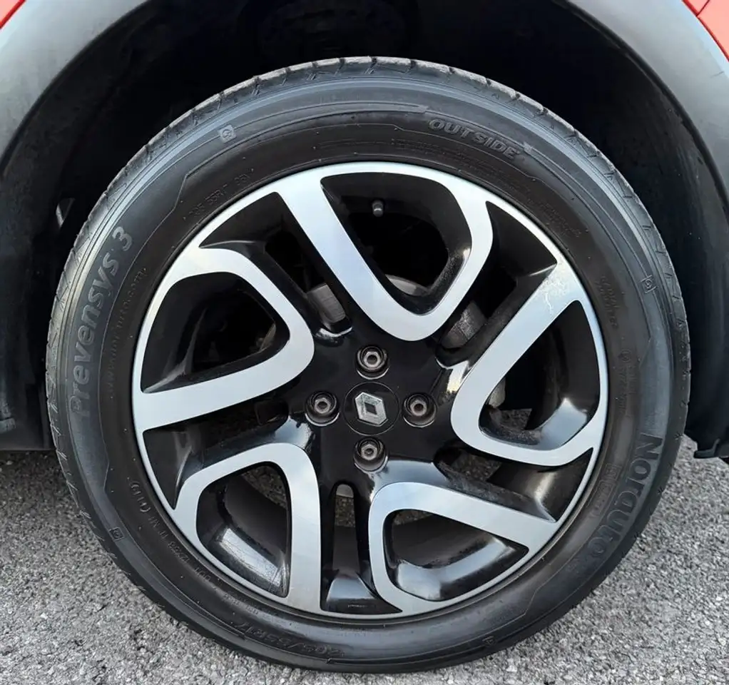 Renault Captur — photo 13