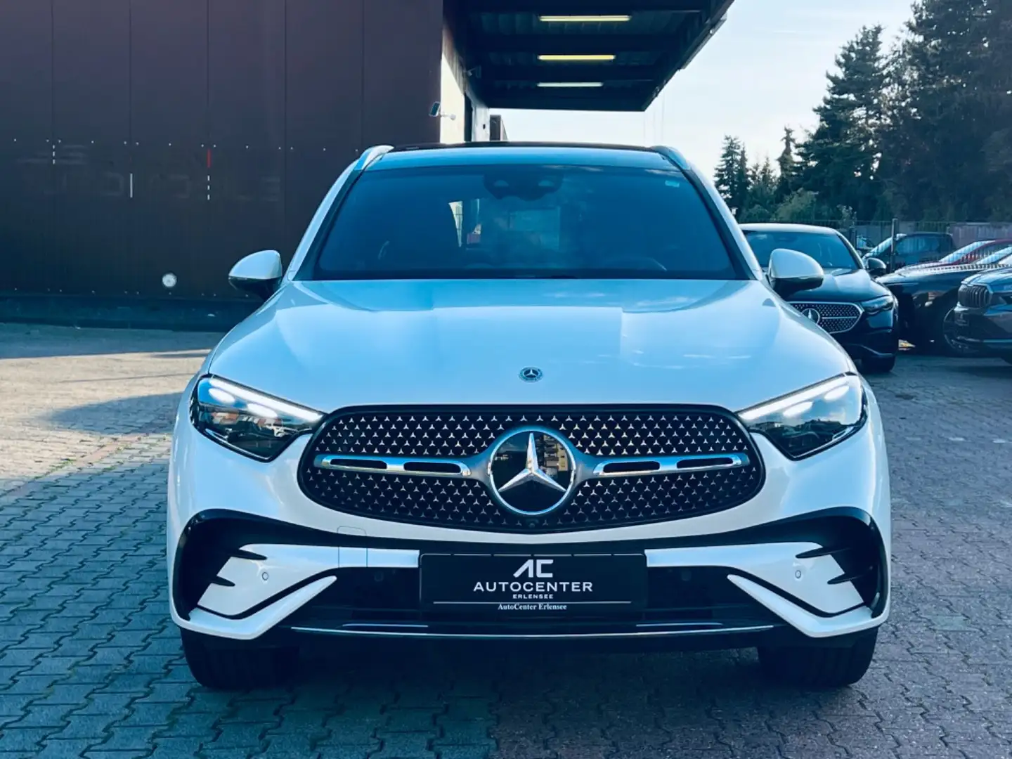 Mercedes-Benz GLC 300 4Matic AMG Line Premium-DESIGNO NAPPA Bianco - 2