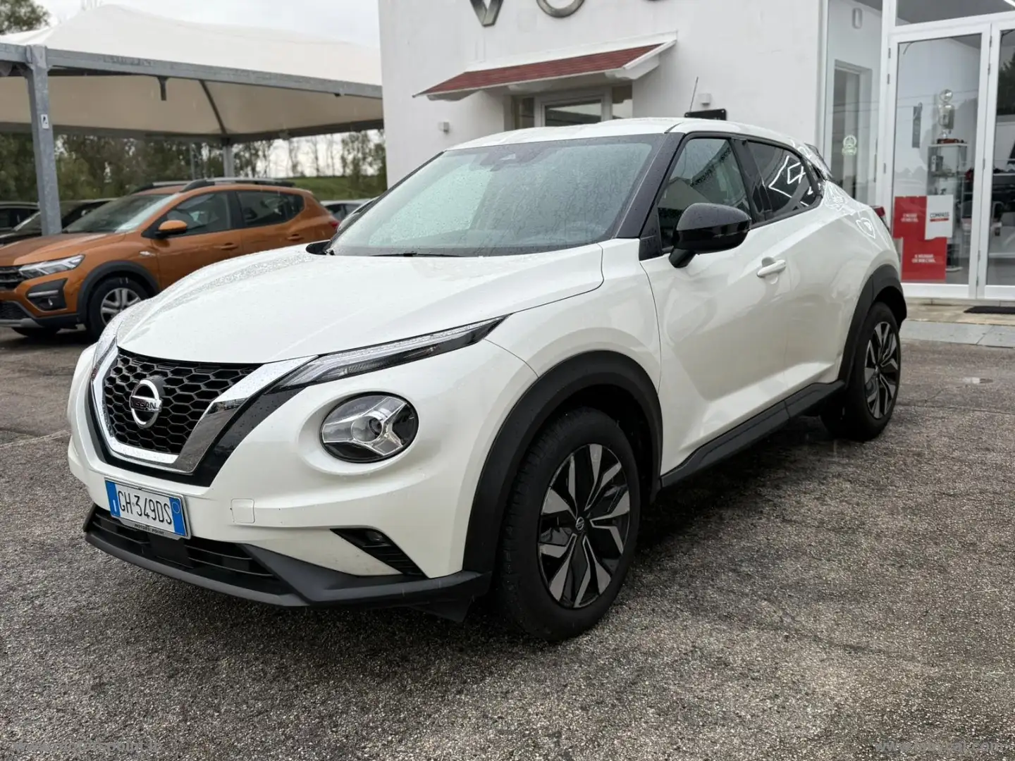 Nissan Juke 1.0 DIG-T 114 CV Acenta Blanc - 1