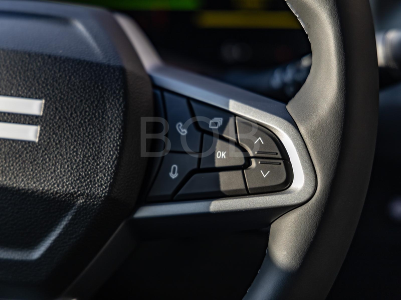 Dacia Bigster Extreme TCe 130 4x4 NAVI SHZ PDC KLIMA — photo 13