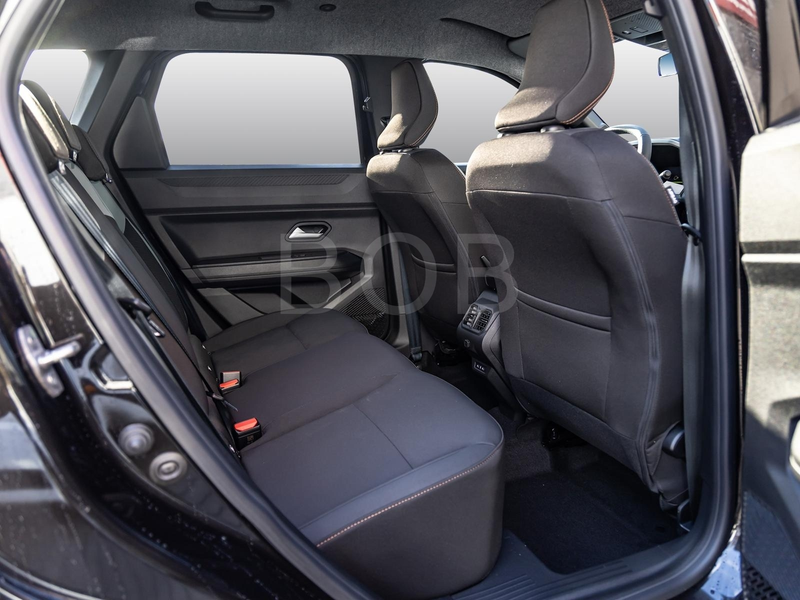 Dacia Bigster Extreme TCe 130 4x4 NAVI SHZ PDC KLIMA — photo 8
