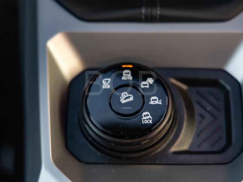 Dacia Bigster Extreme TCe 130 4x4 NAVI SHZ PDC KLIMA — photo 14