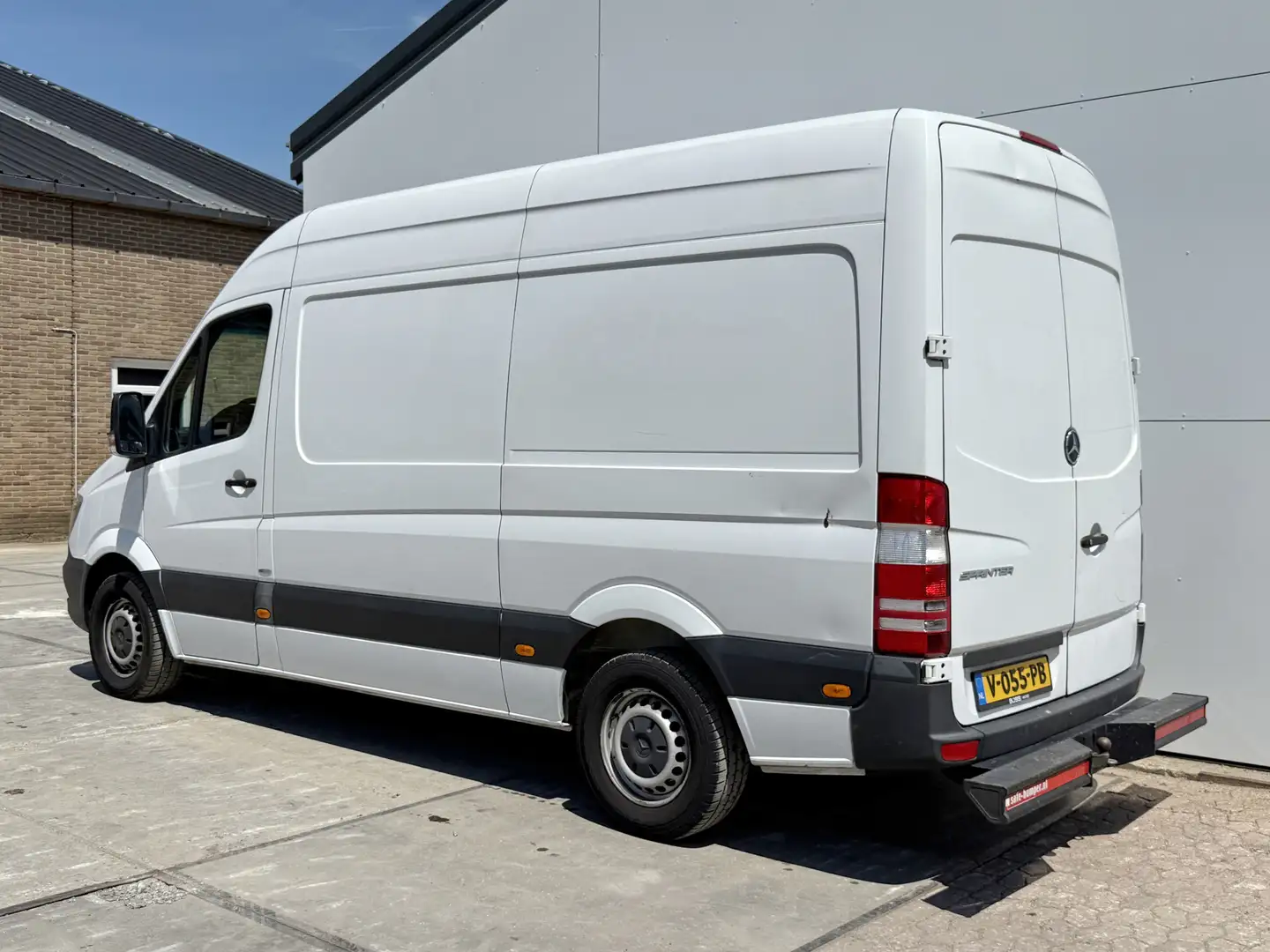Mercedes-Benz Sprinter 211 2.2 CDI Automaat L2H2 Climate Control Trekhaak Wit - 2