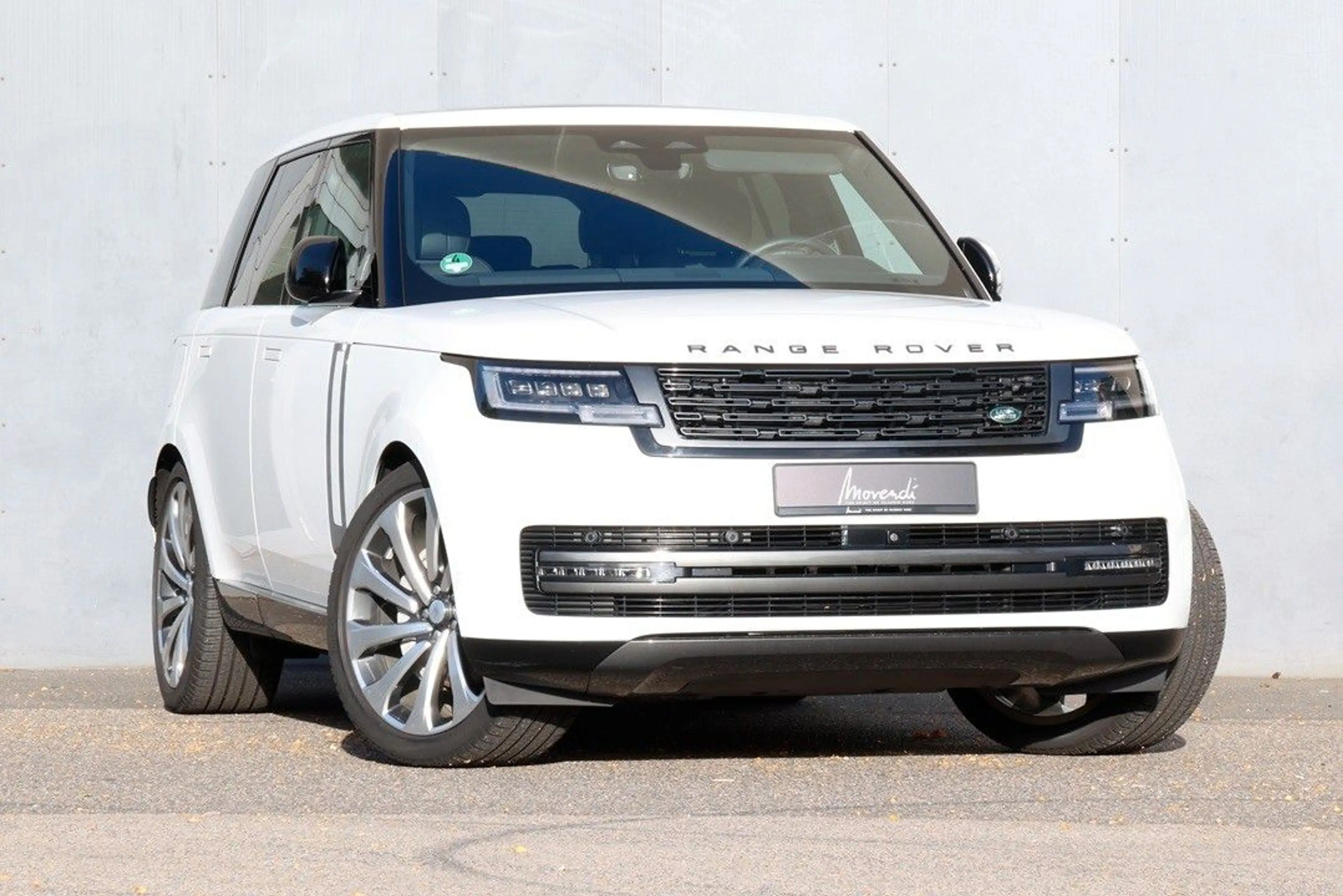 Land Rover Range Rover D300 SE — photo 6