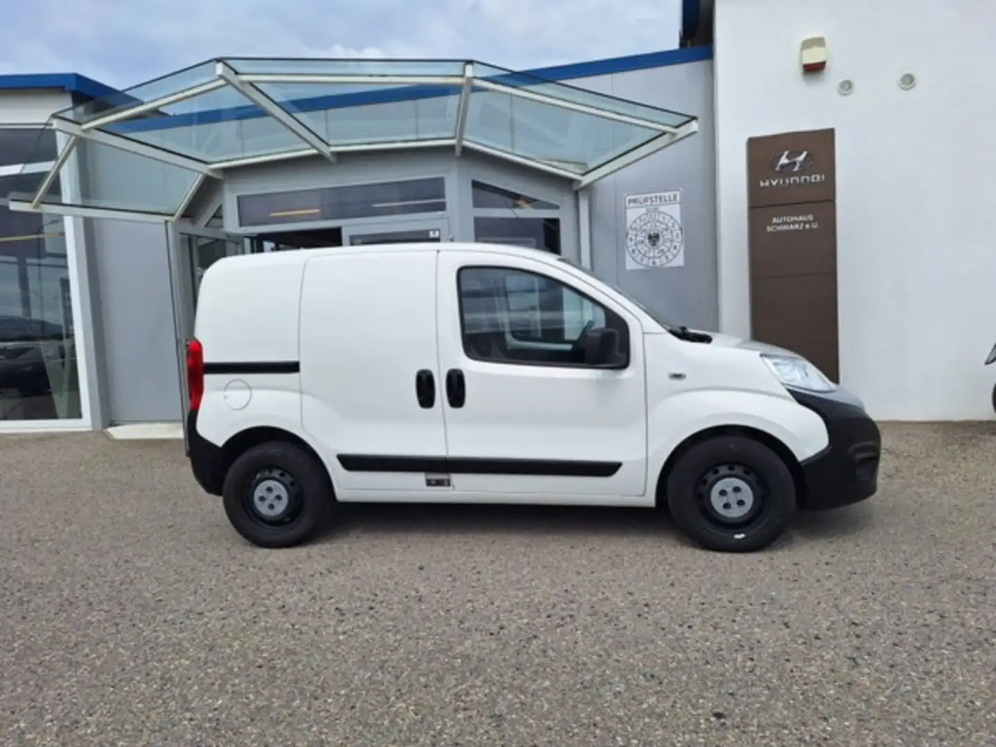 Fiat Fiorino 1,3 Mulitjet Weiß - 2