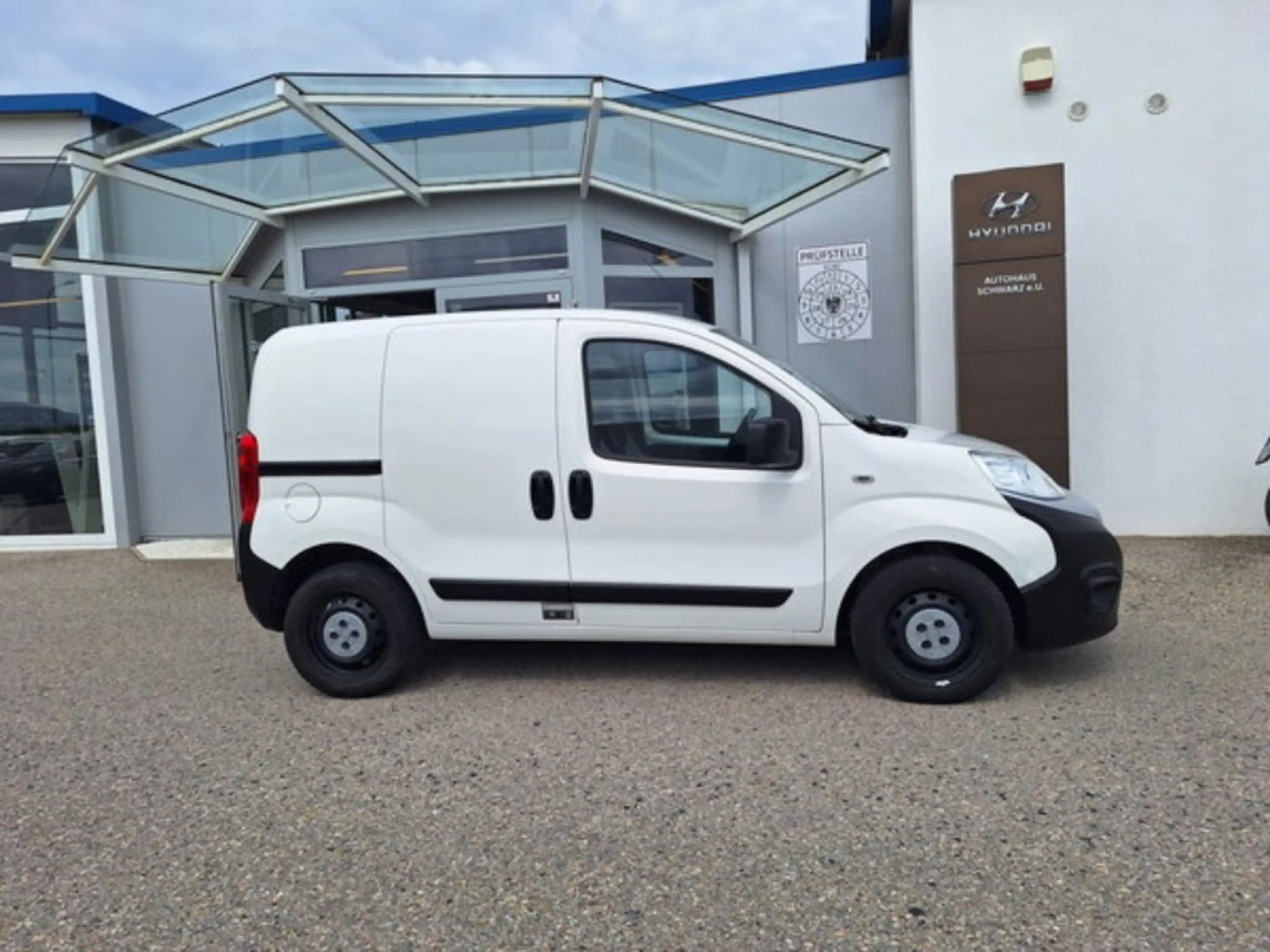 Fiat Fiorino 1,3 Mulitjet — photo 2