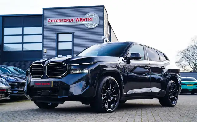 BMW XM PHEV 30 kWh | 687 PK | Iconic Glow | Skylounge | M