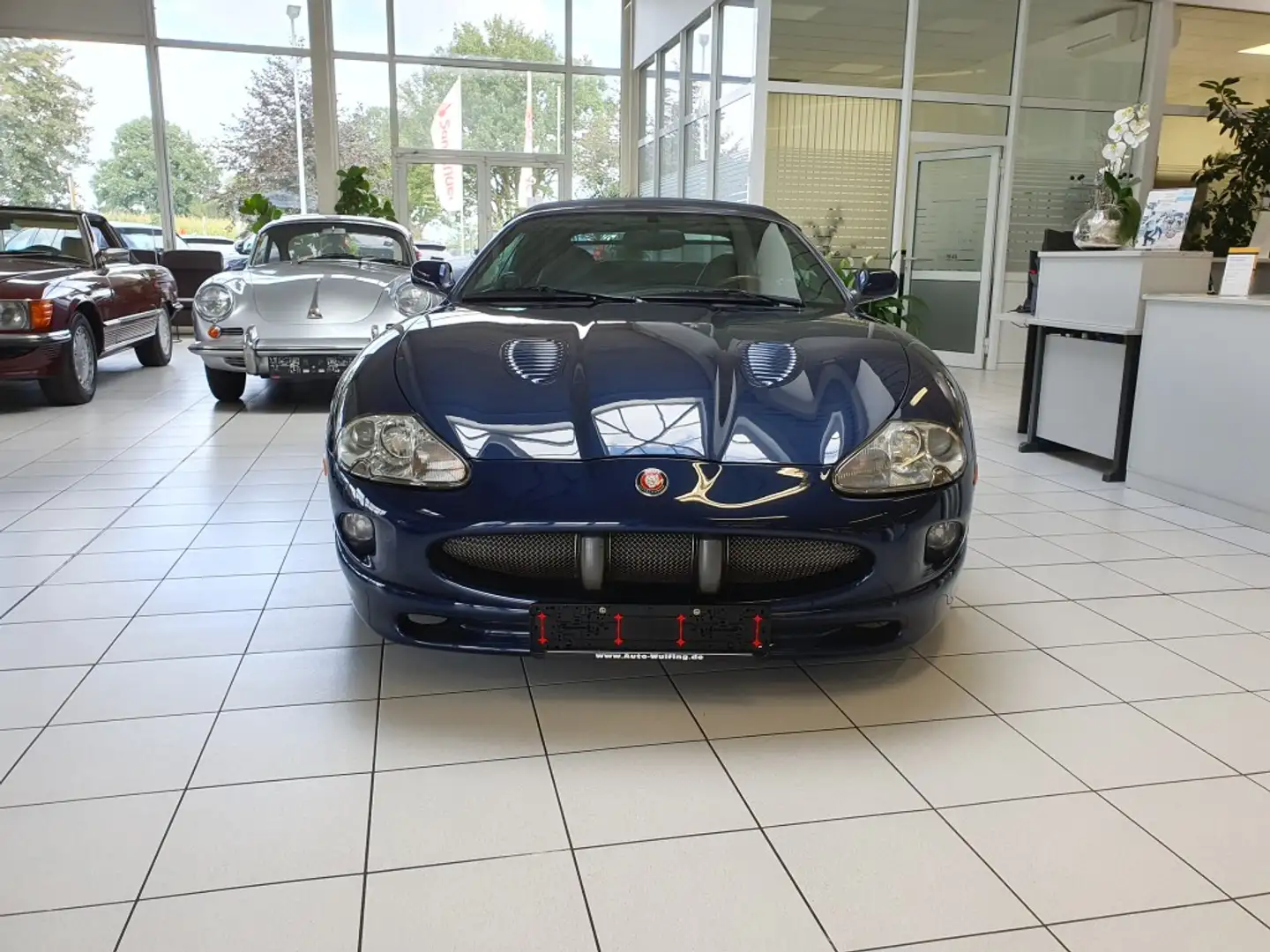 Jaguar XKR (X100) Cabrio ARDEN 4.0L V8 Albastru - 2