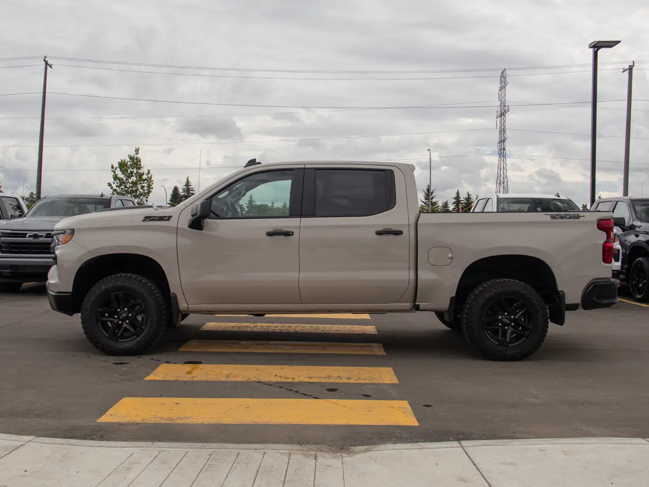 Chevrolet Silverado 1500 снимка Chevrolet Silverado 1500