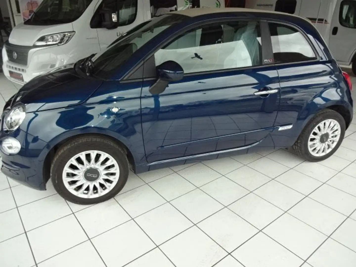 Fiat 500C 500 C 1.0 GSE N3 Hybrid Lounge Azul - 2