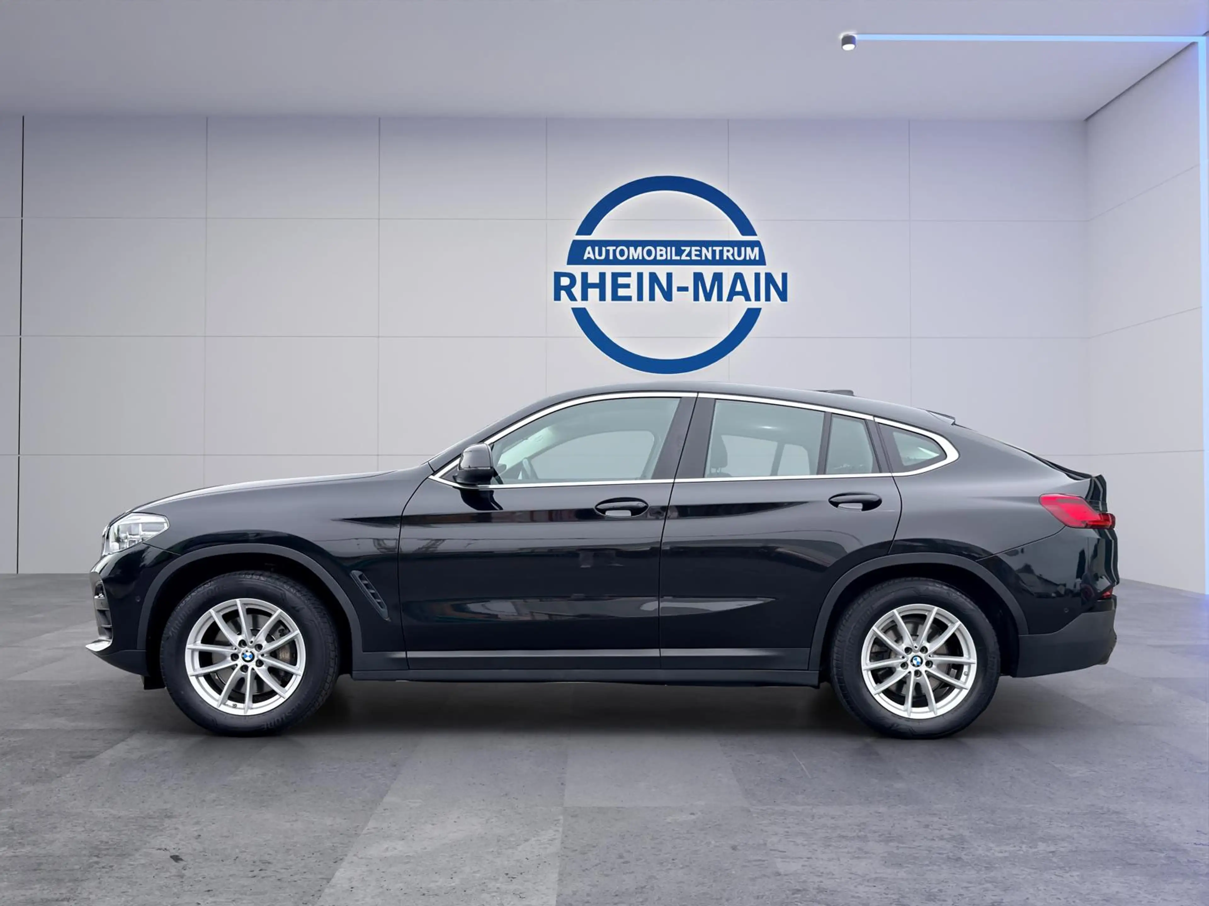BMW X4 xDrive 30i 19ZOLL BMW-HISTORIE KEYLESS RFK — photo 3