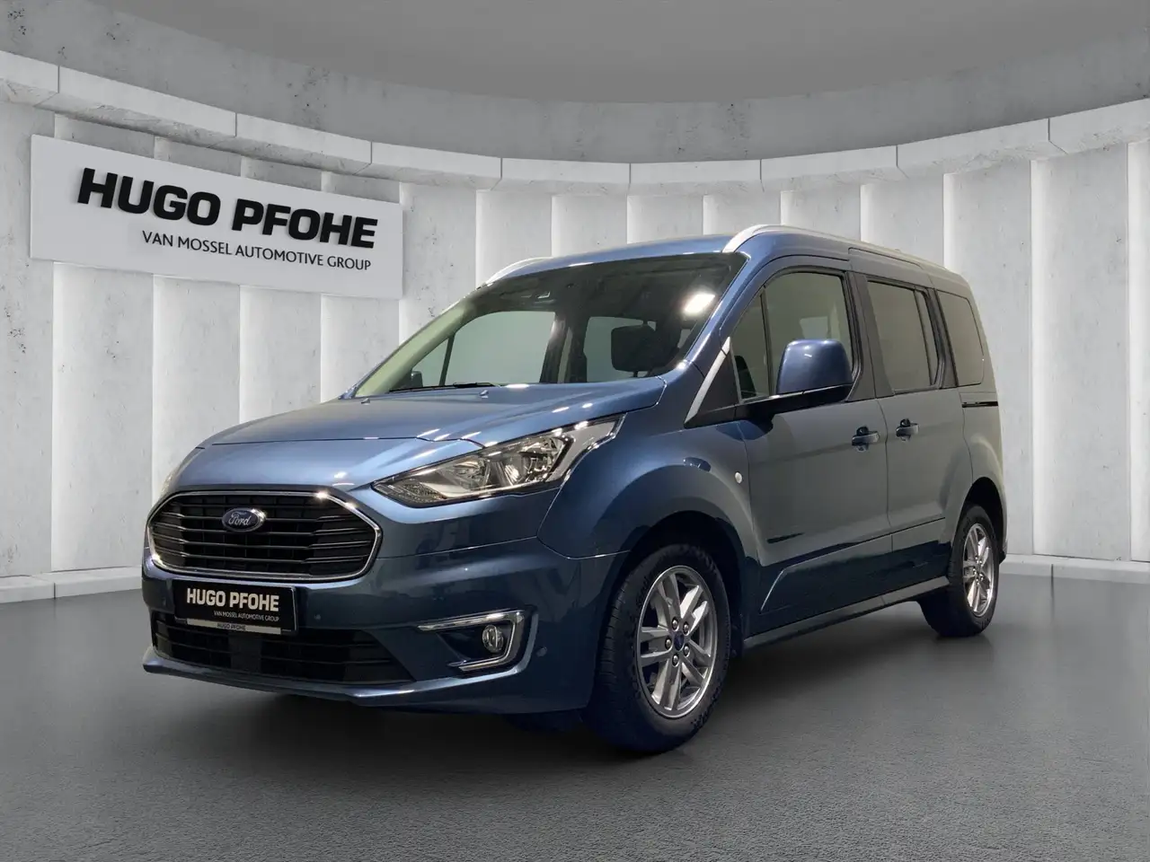 Ford Tourneo Connect 1.5 EcoBlue Titanium Automatik | AHK | PDC