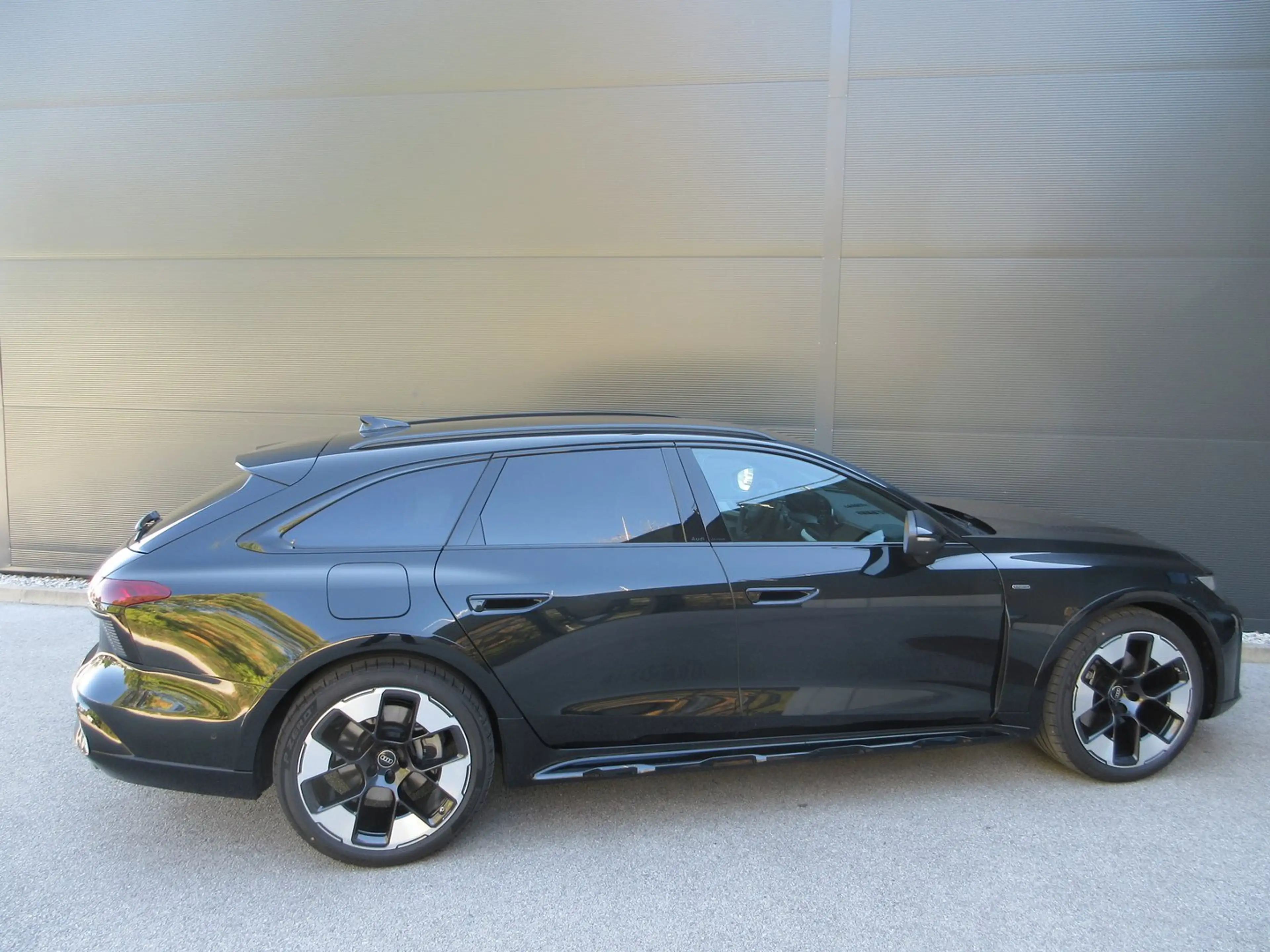 Audi A6 allroad e-hybrid quattro 270 kW — photo 7