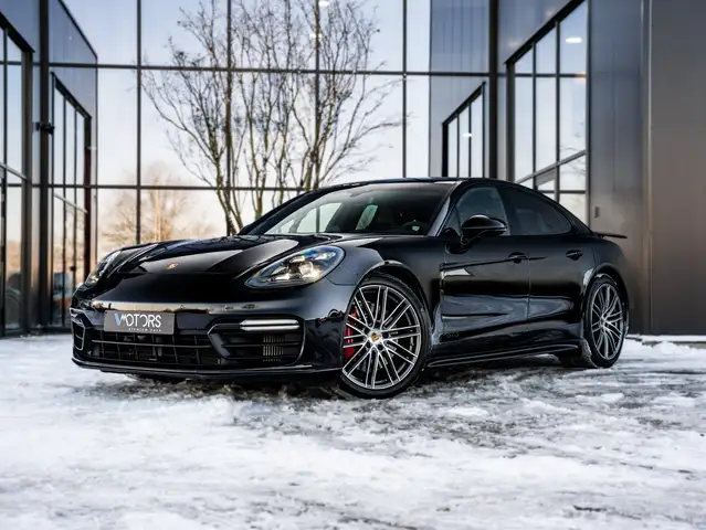 Porsche Panamera GTS - Sportuitlaat - Sport chrono - Bose - 360°
