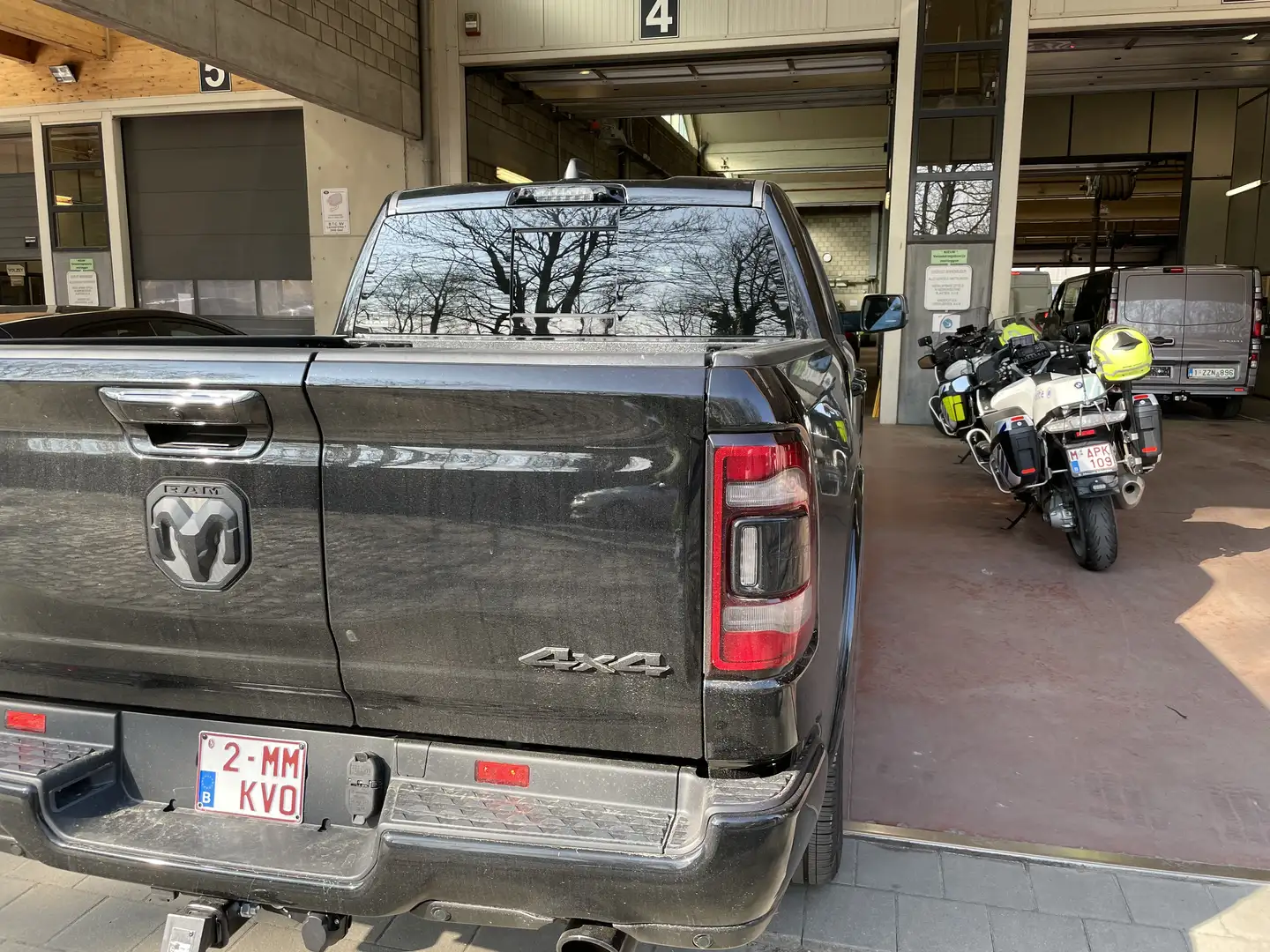 RAM 1500 Crew Cab Shortbed Limited - 2