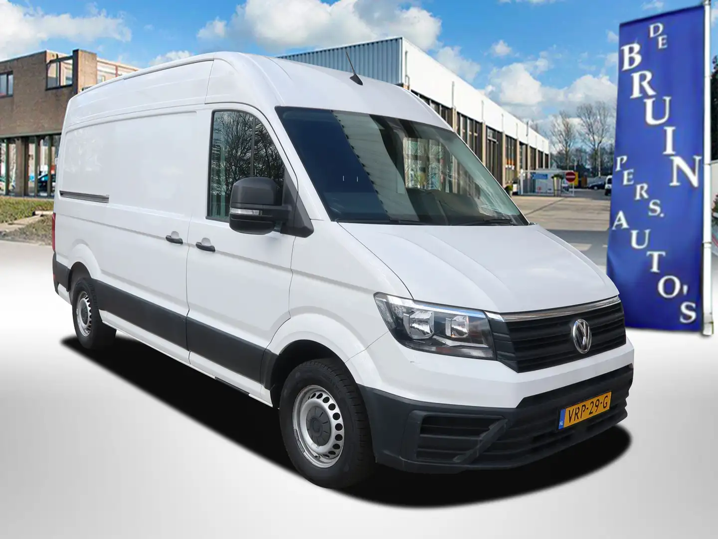 Volkswagen Crafter 2.0 TDI 140 Pk L3H2 Trekhaak 3000 Kg Airco Cruisec Wit - 1