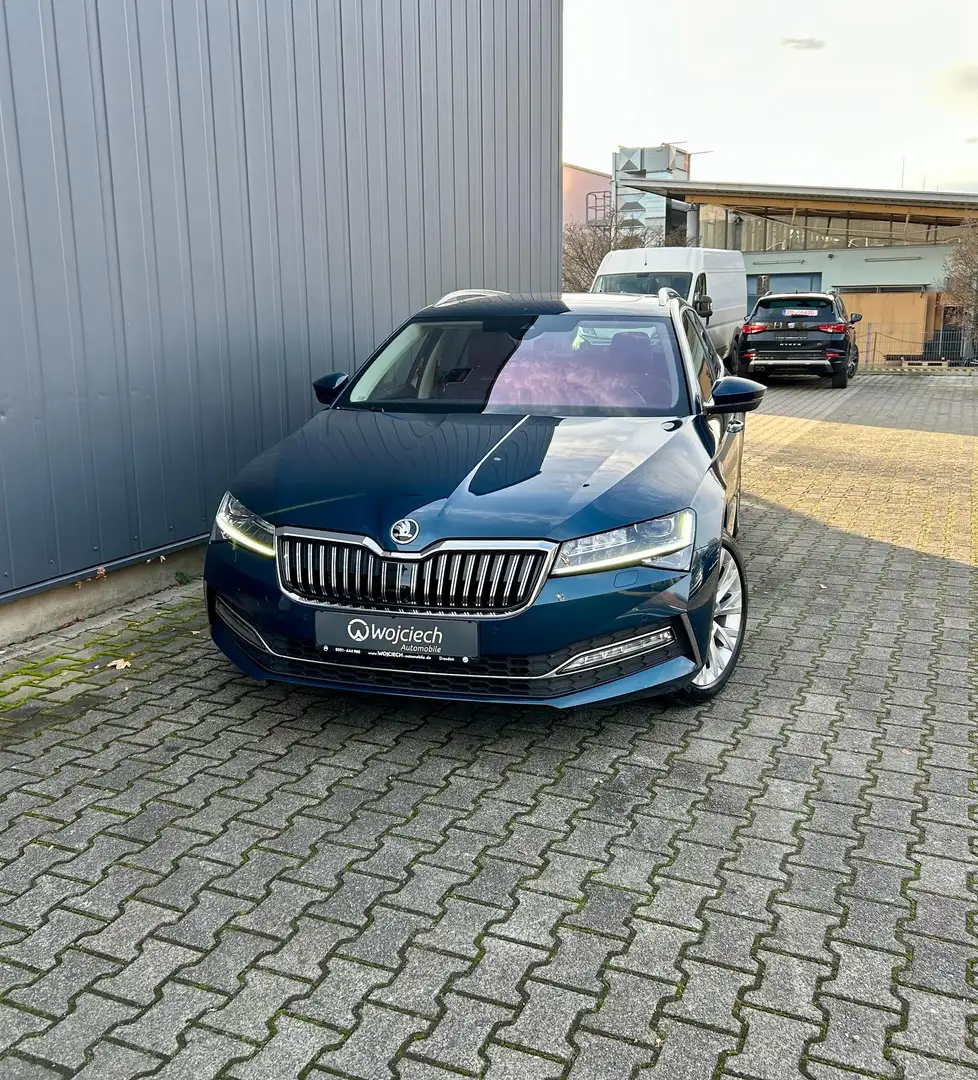 Skoda Superb 1.5TSI Combi DSG L&K*PANO*LED*ACC*360CAM* Blau - 2