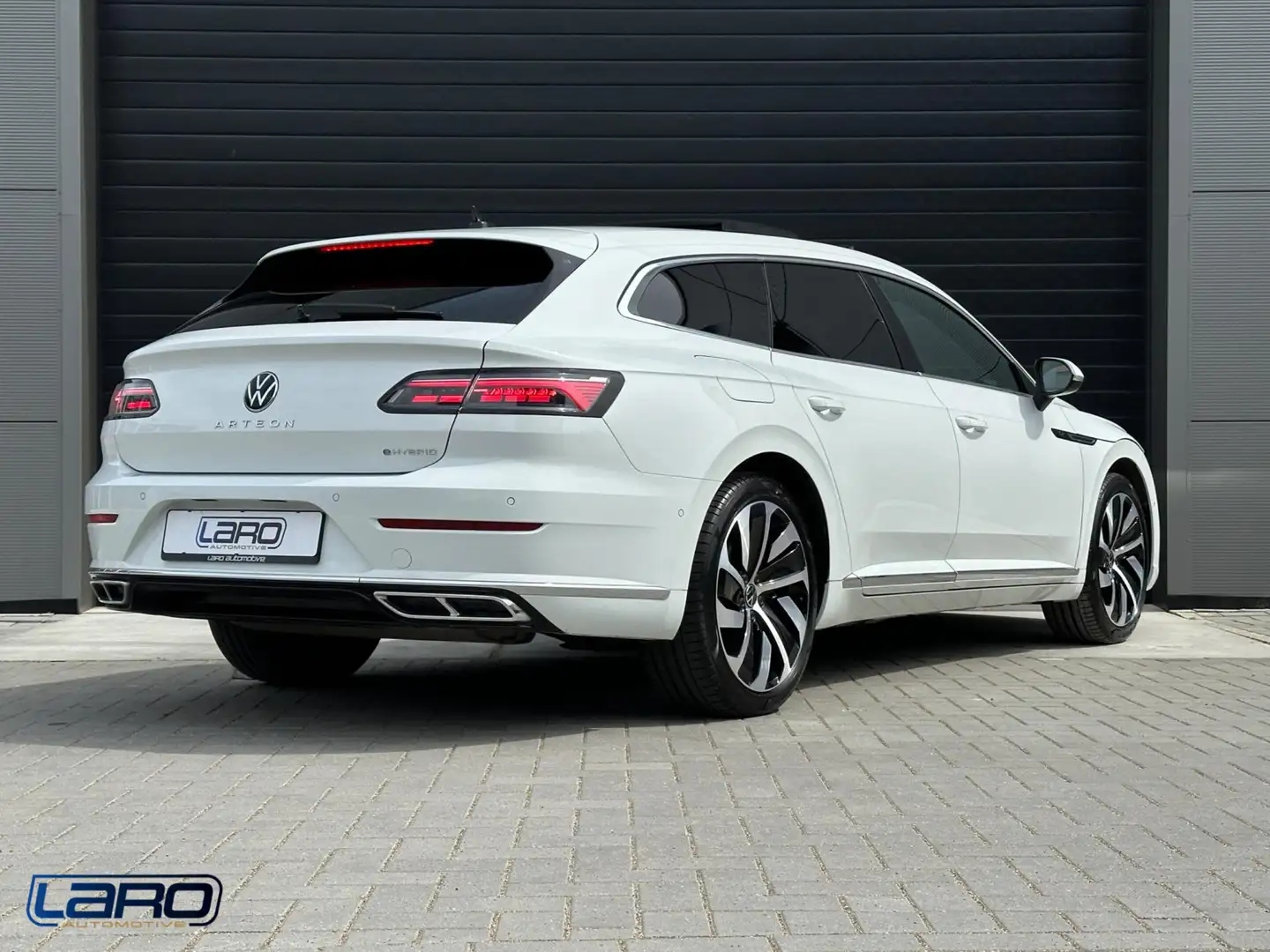 Volkswagen Arteon Shooting Brake 1.4 TSI eHybrid R-Line|Pano|IQ.Ligh Wit - 2