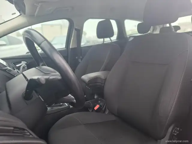 Ford Focus view 8