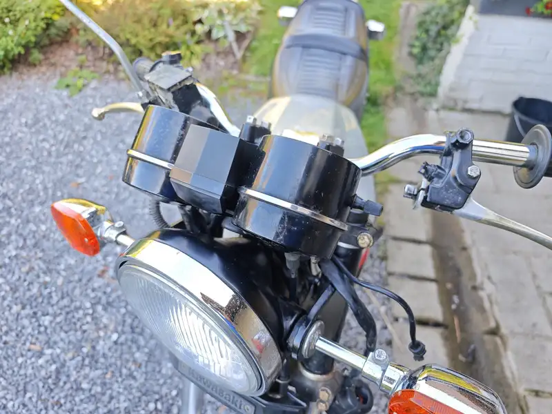 Kawasaki Z400 - foto 2