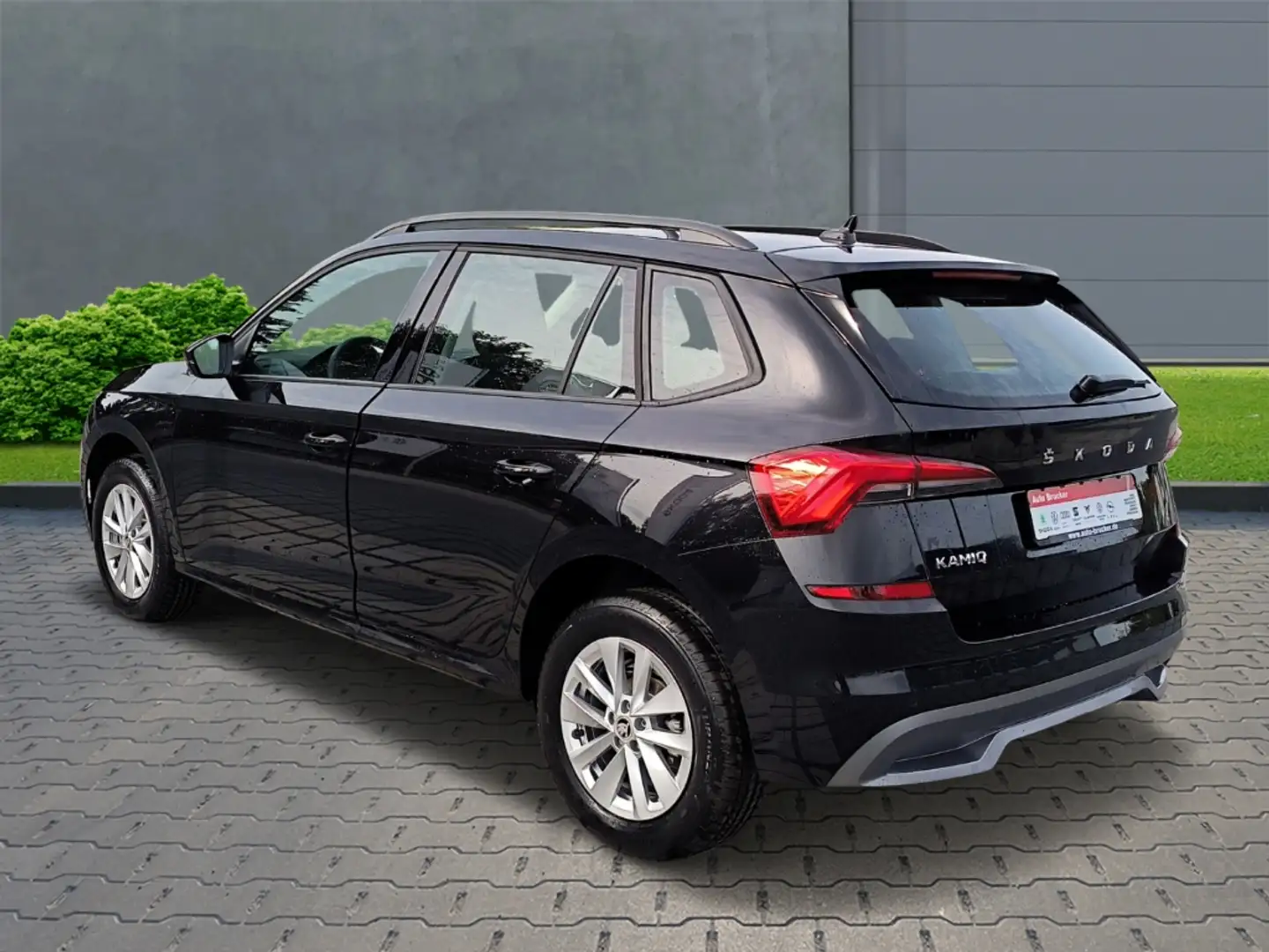 Skoda Kamiq Ambition 1.0 TSI LED DAB PDC Tempomat Alu Schwarz - 2