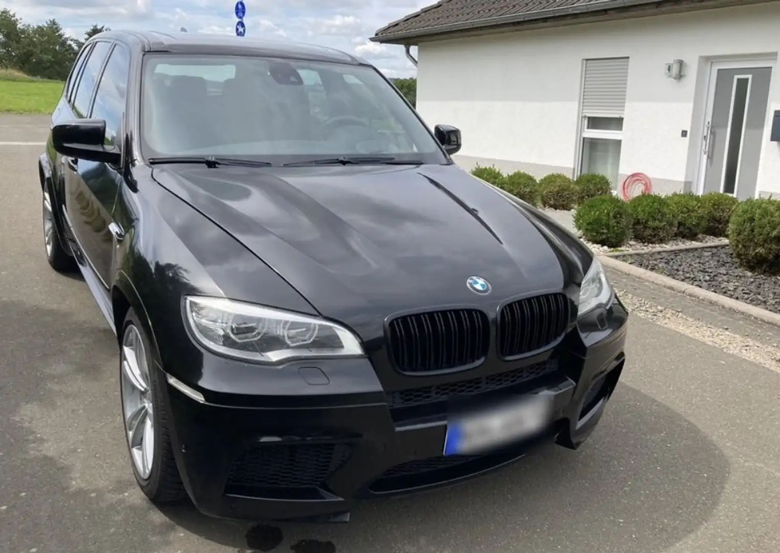 BMW X5 M 693 PS Top Zustand Inspektion & TÜV Neu Schwarz - 2