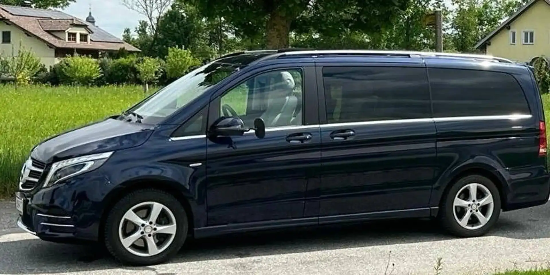 Mercedes-Benz V 250 V 250 (BlueTEC) d lang 7G-TRONIC Avantgarde Blau - 2