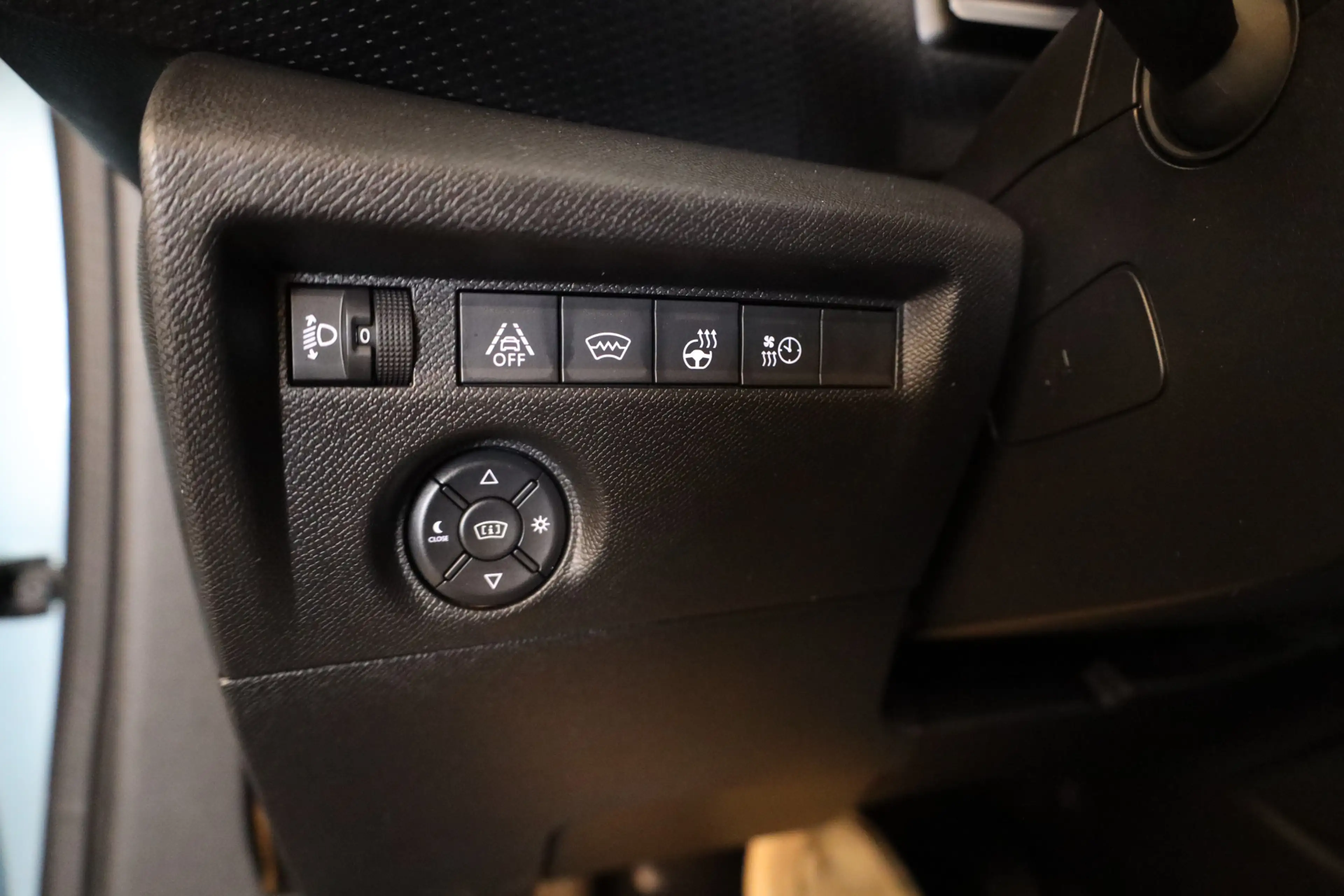 Citroen E-C4 Electric Shine 50 kWh Panoramadak | Volleder | Camera | Sto — photo 32
