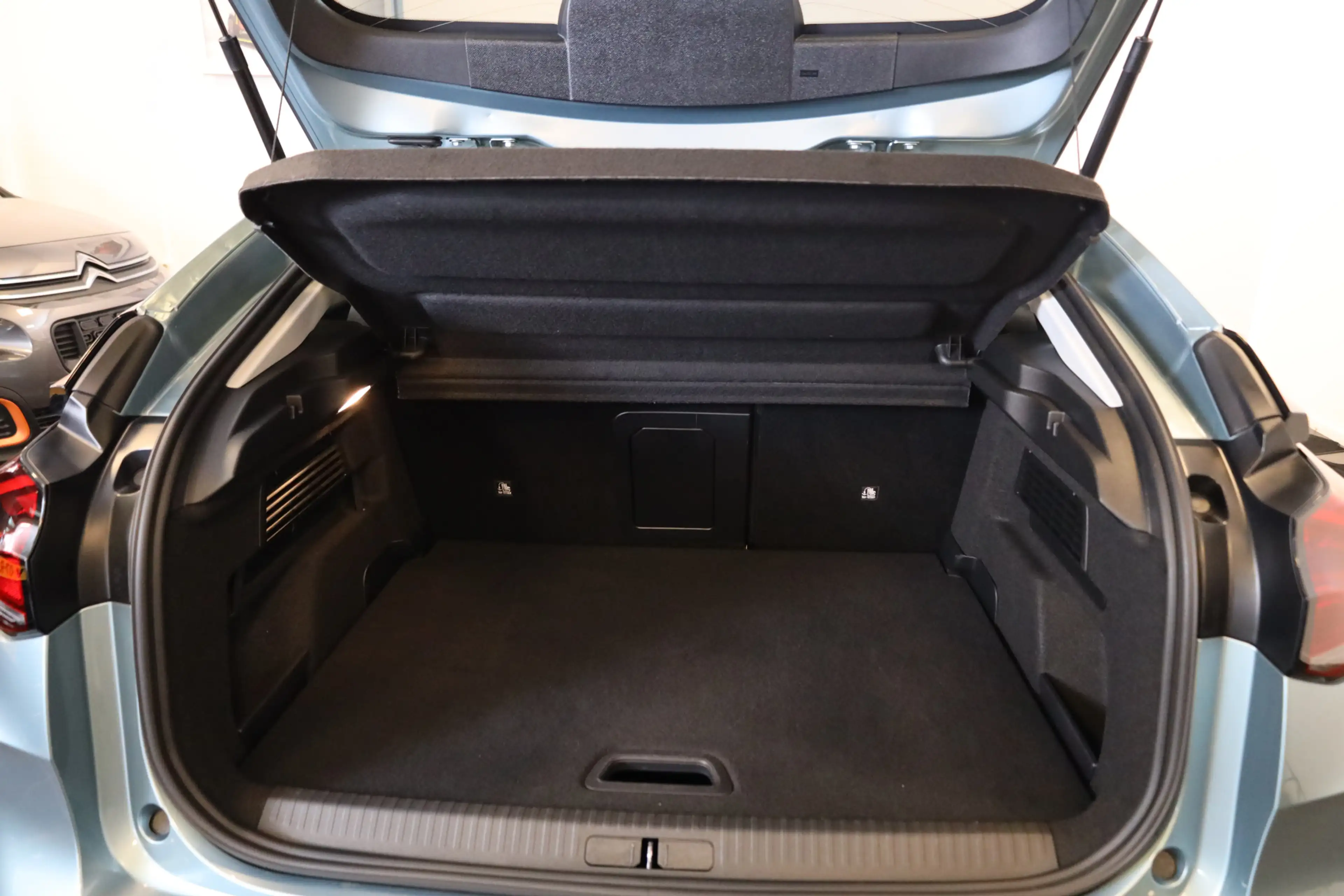 Citroen E-C4 Electric Shine 50 kWh Panoramadak | Volleder | Camera | Sto — photo 12