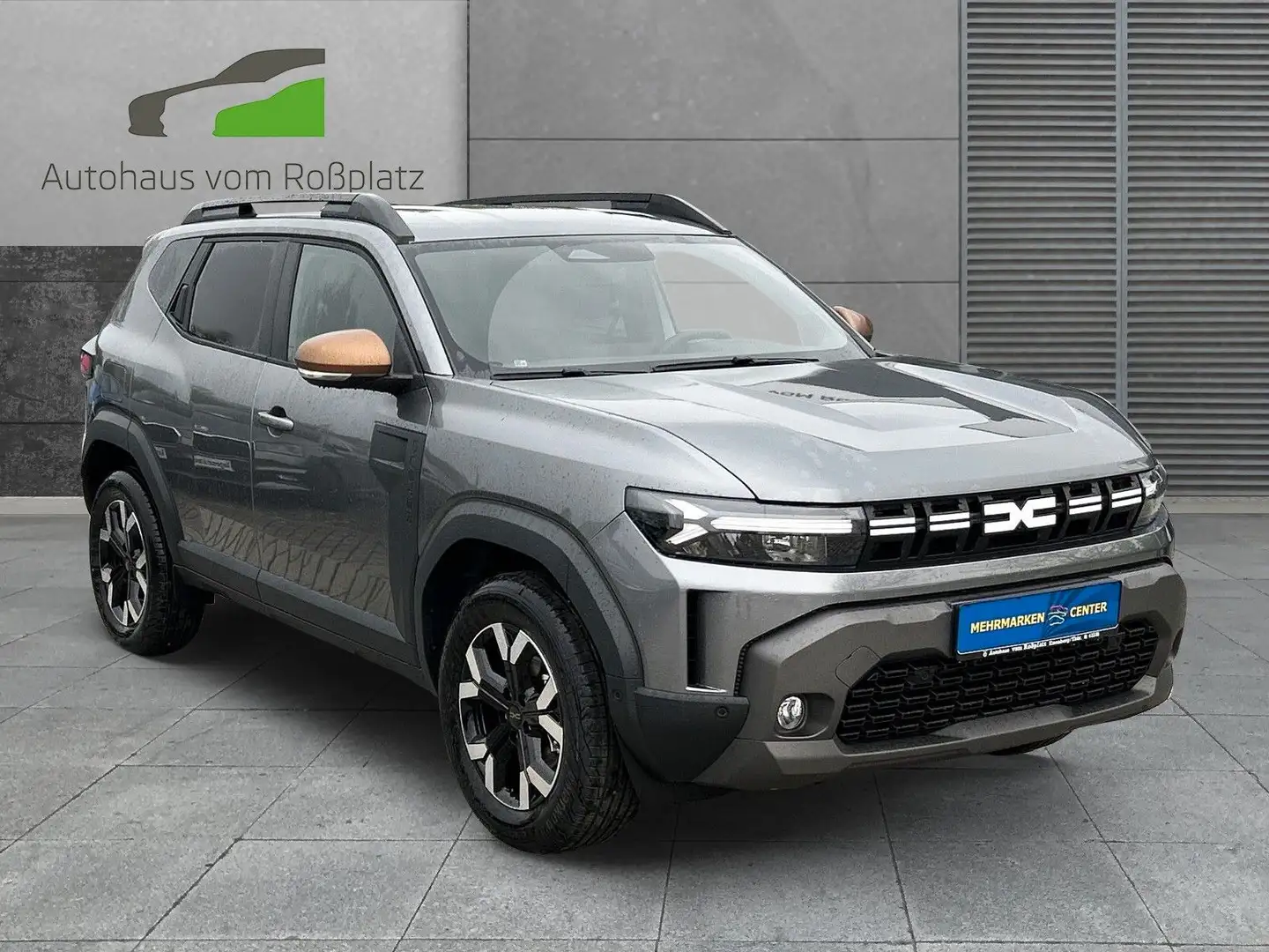 Dacia Duster HYBRID 140 Extreme Grau - 1