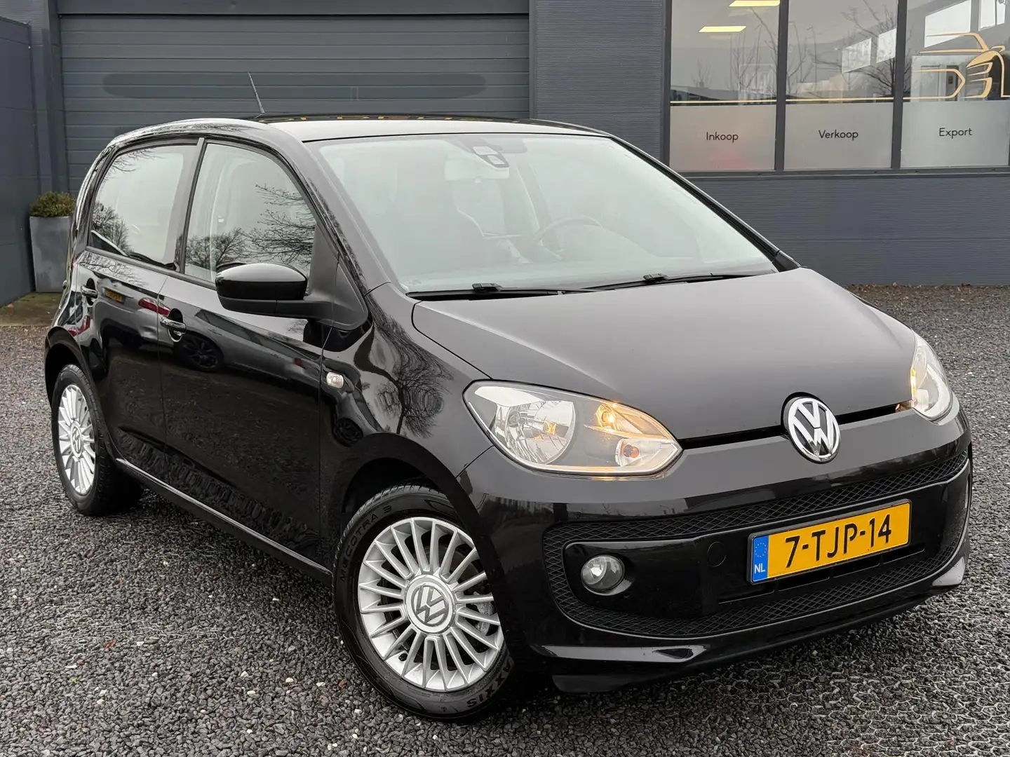 Volkswagen up! 1.0 high up! BlueMotion 1e Eigenaar,Navi,Airco,Cru Schwarz - 2