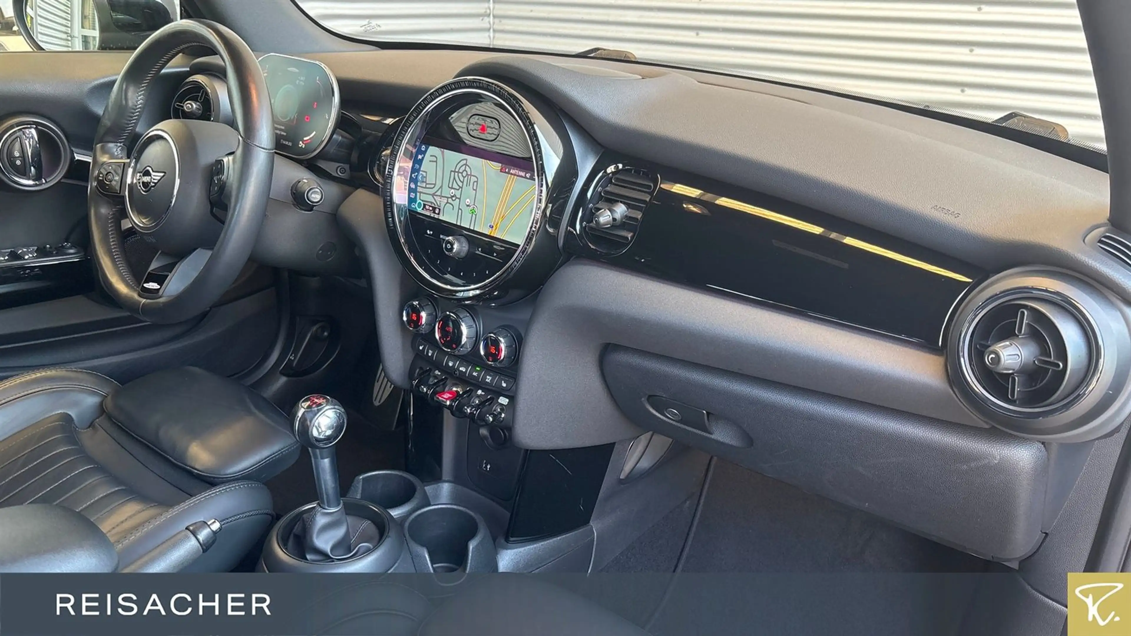 MINI John Cooper Works Cabrio RFK,Navi,Keyless — photo 13