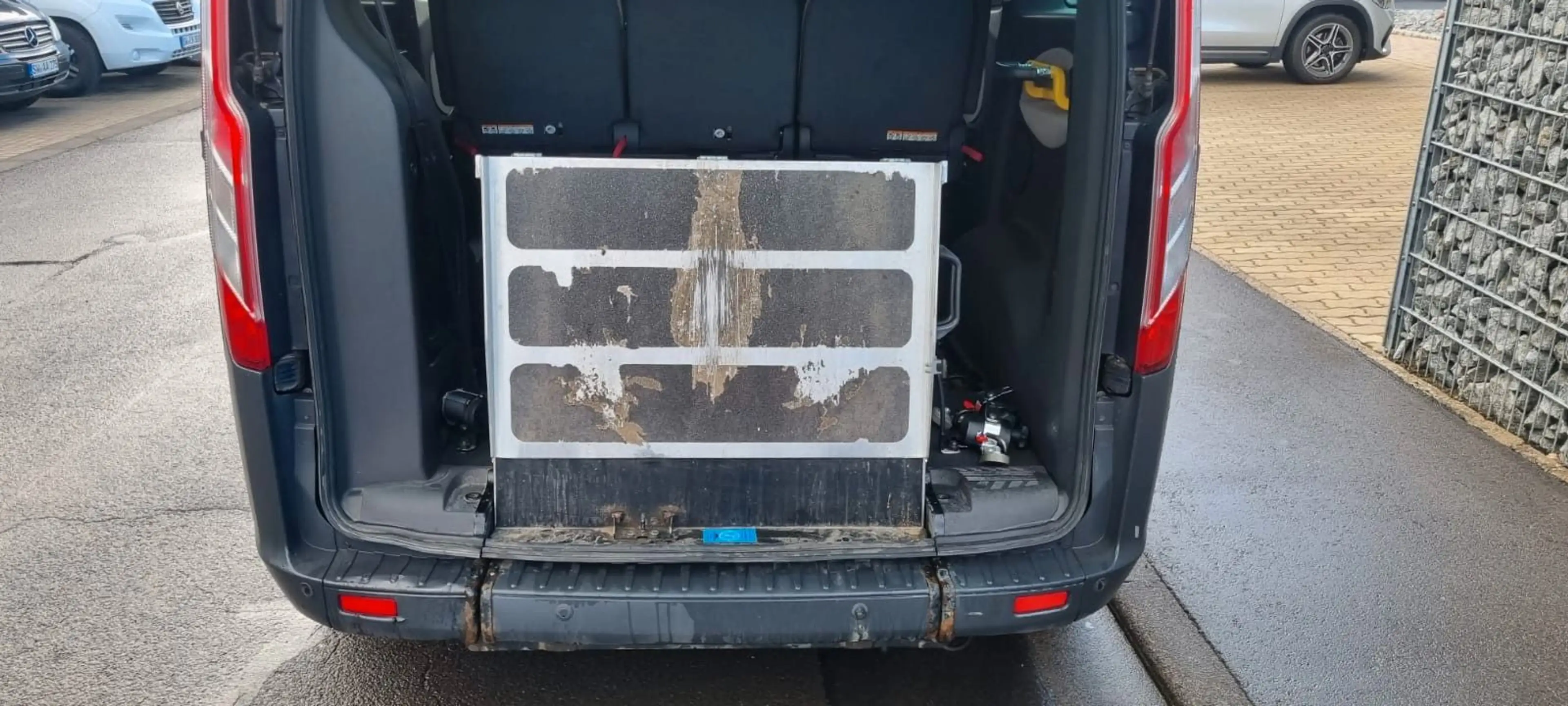 Ford Transit /Tourneo Custom  300 L1 Trend Rollstuhl — photo 14