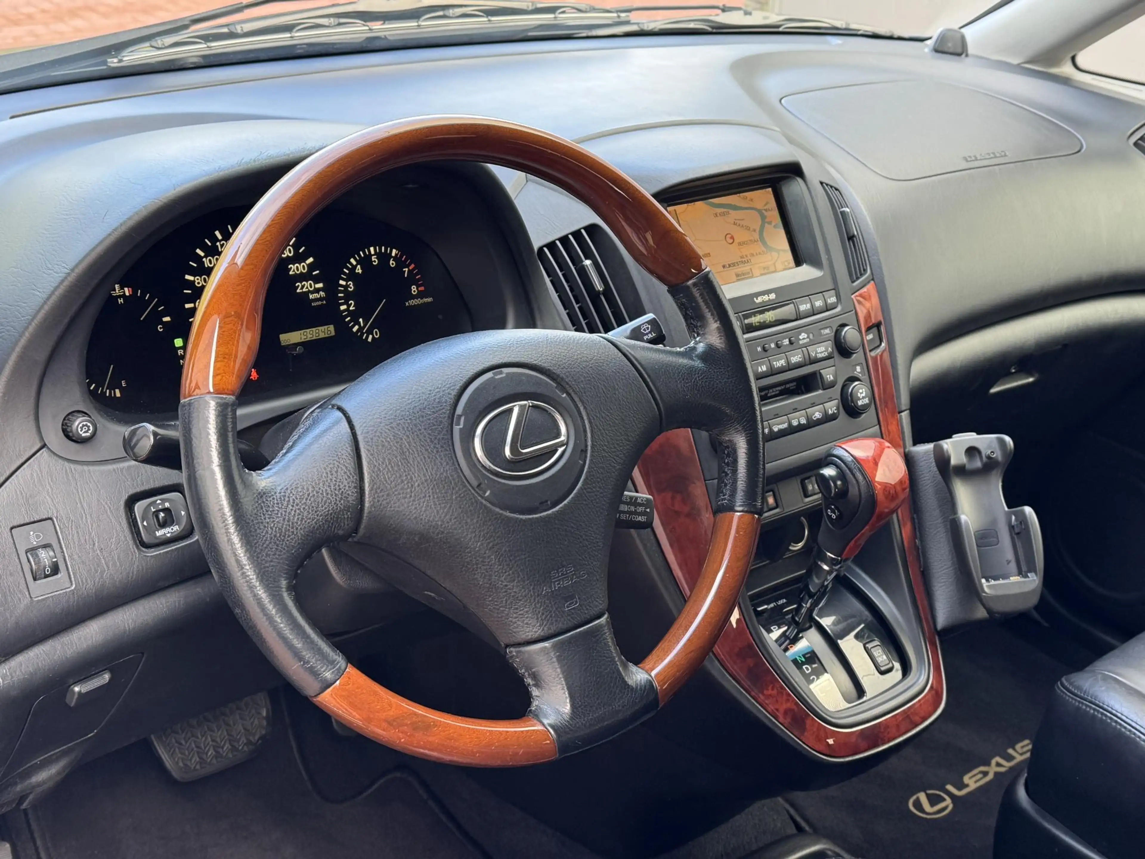 Lexus RX 300 Executive YOUNGTIMER 1ste-Eigenaar NAP NETJES — photo 2
