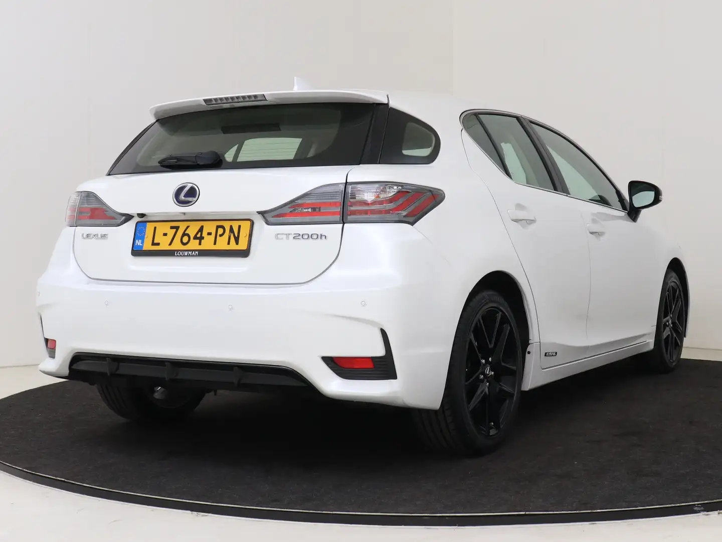 Lexus CT 200h Sport Edition Limited | Parkeersensoren | 17" Velg Wit - 2