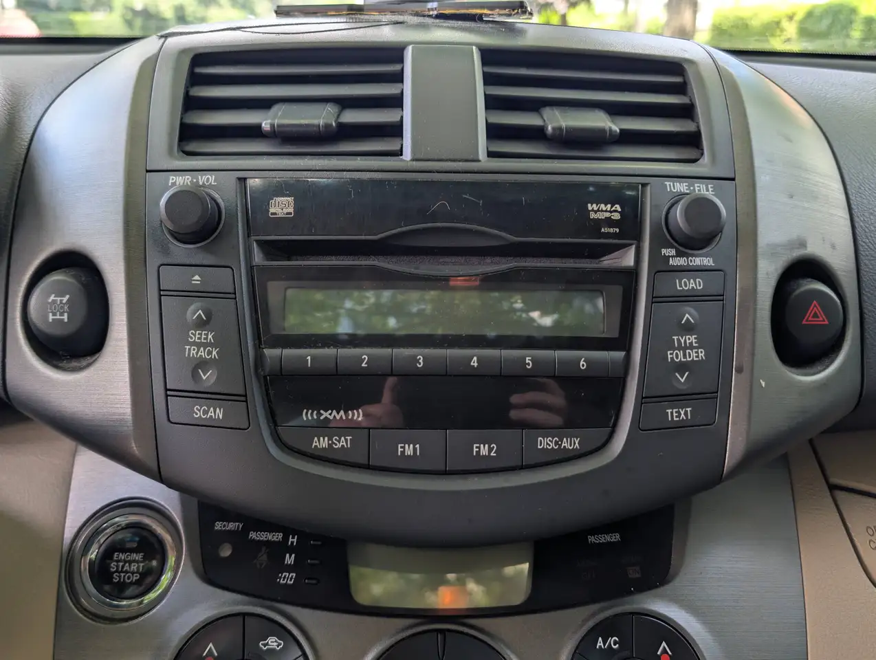 Toyota RAV 4 photo Toyota RAV 4
