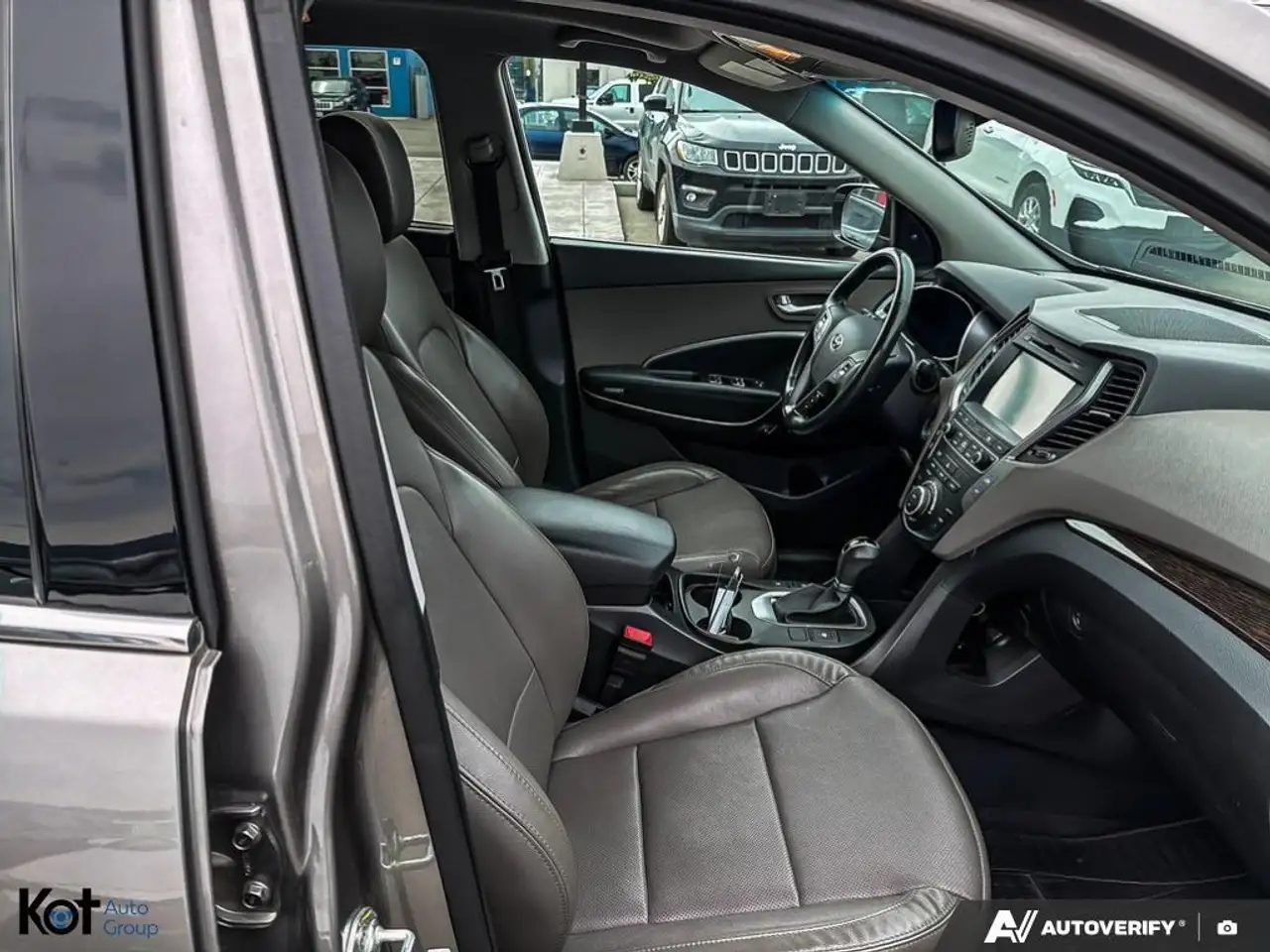 Hyundai SANTA FE снимка Hyundai SANTA FE