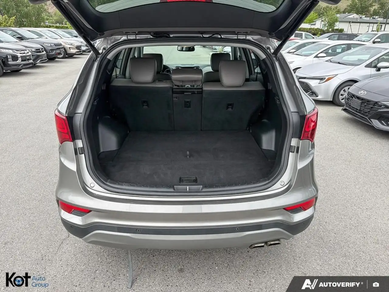 Hyundai SANTA FE снимка Hyundai SANTA FE
