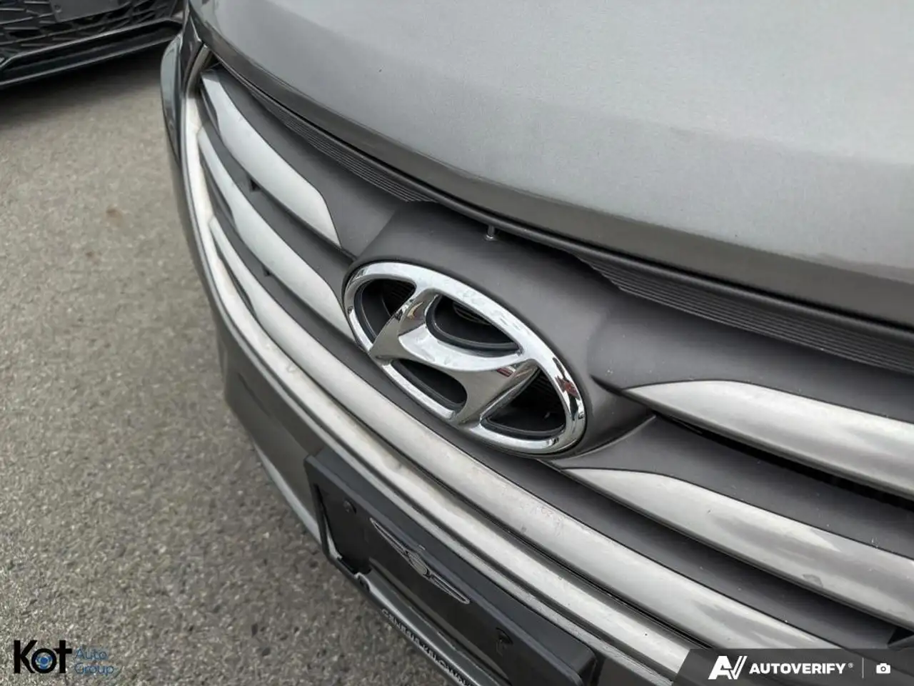 Hyundai SANTA FE снимка Hyundai SANTA FE