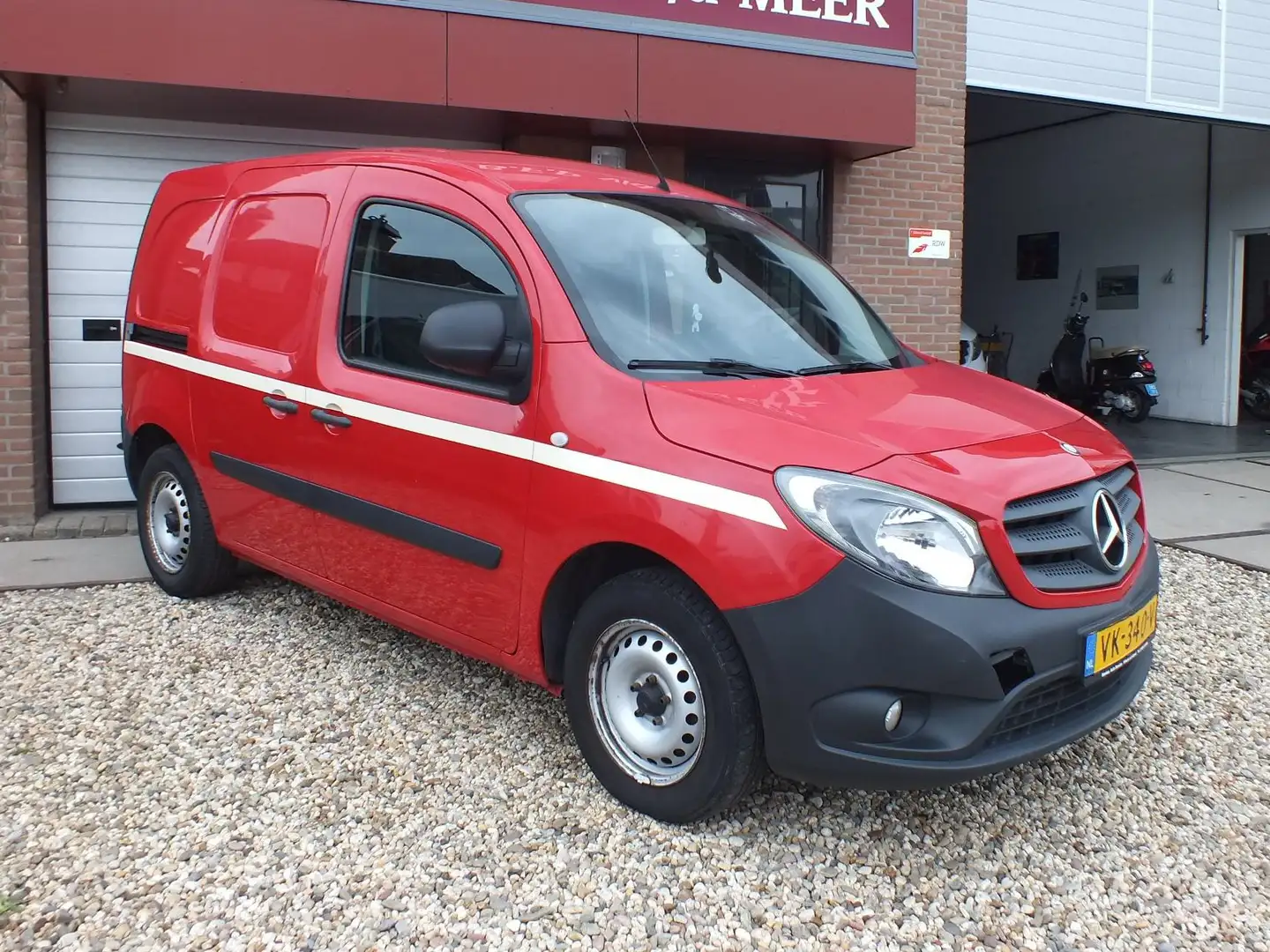 Mercedes-Benz Citan 108 CDI Economy Rood - 1