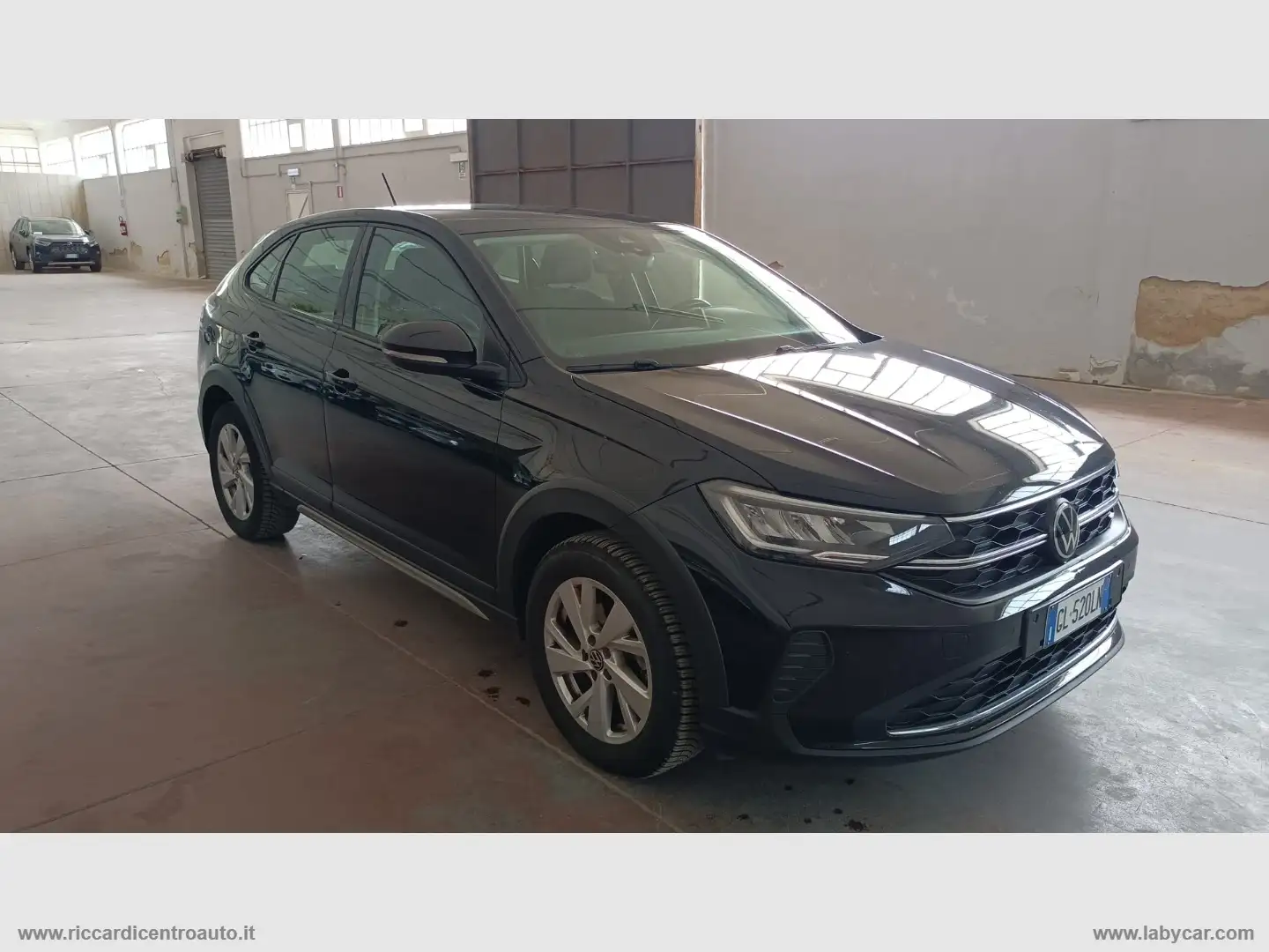 Volkswagen Taigo 1.0 TSI Life Zwart - 2