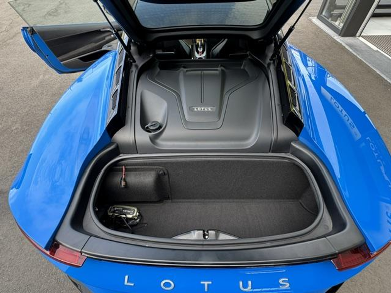 Lotus Emira 2.0 Special Edition 1/12 — photo 23