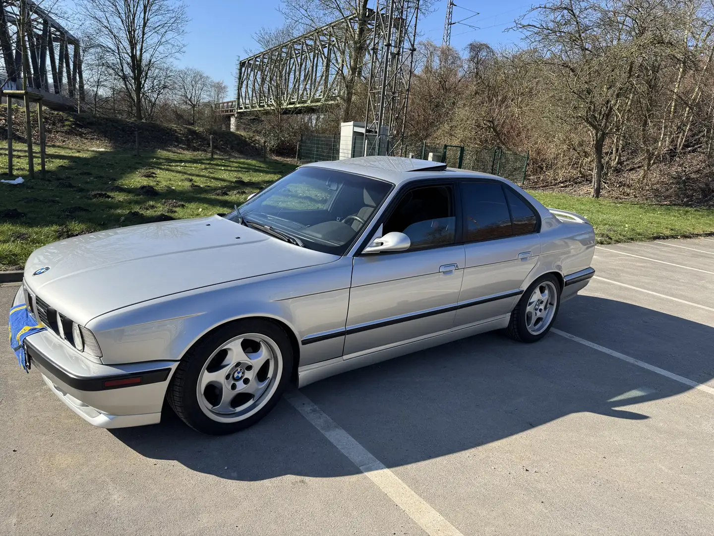 BMW 520 520i OPTISCH M5 Preis VB - 2