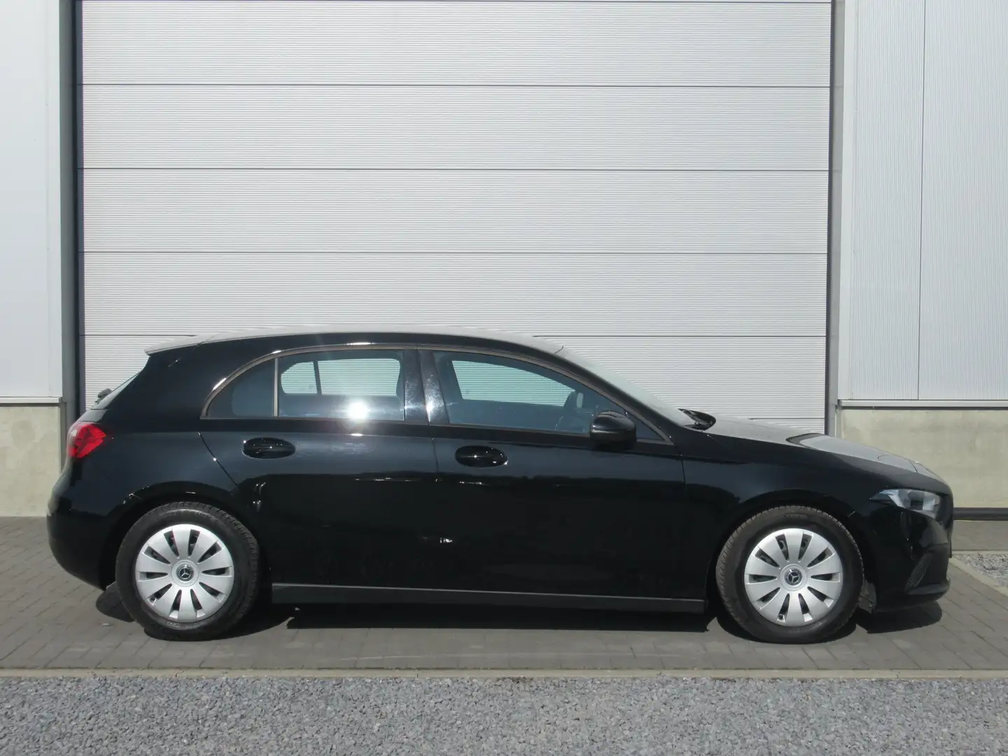 Mercedes-Benz A 160 / Navi / LDWS / PDC + Camera / ... Zwart - 2