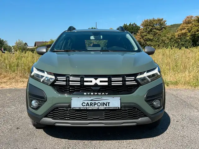 Dacia Sandero view 8