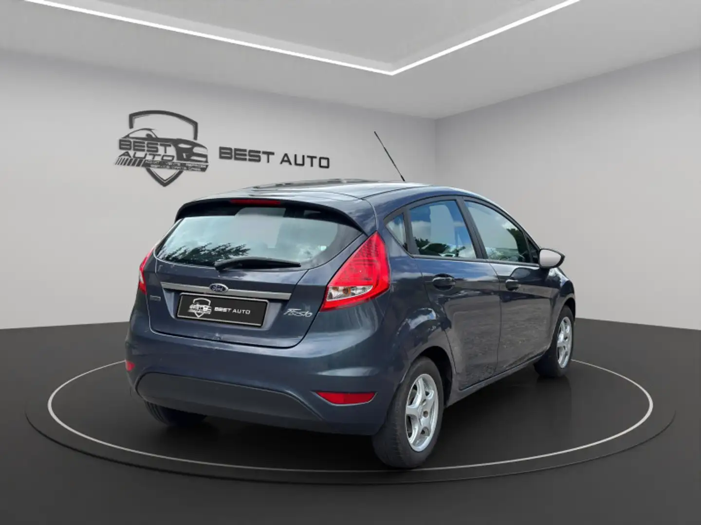 Ford Fiesta 1.6 TDCI 95CH FAP TITANIUM 5P Gris - 2