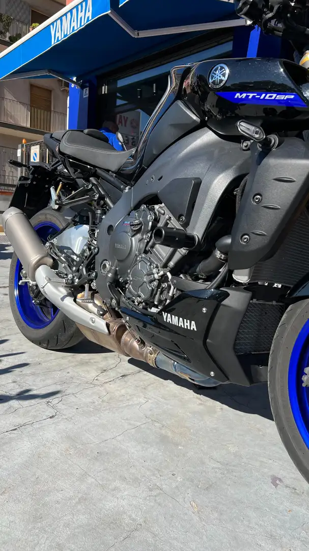 Yamaha MT-10 SP Negro - 2