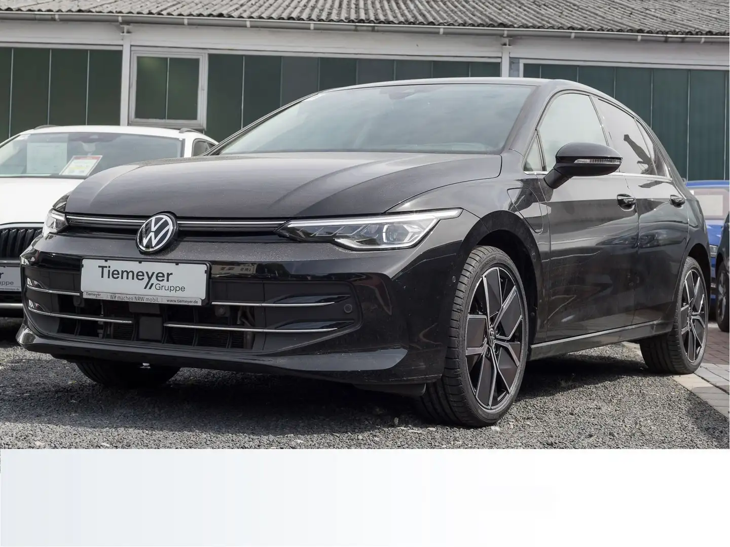 Volkswagen Golf 1.5 eHybrid STYLE LM18 IQ.LIGHT AHK Schwarz - 2